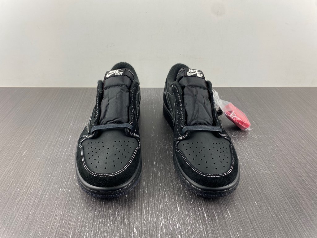 Travis Scott x Air Jordan 1 Low OG DM7866-001